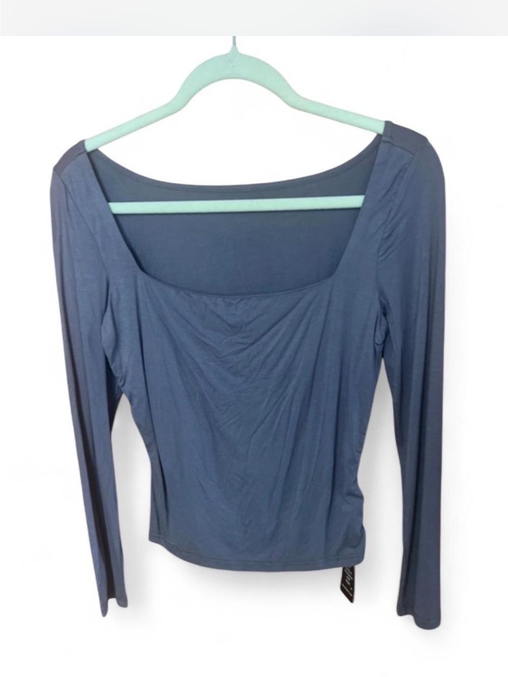 NWT gray crop top stretch M